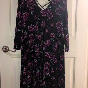 Torrid Floral lace back dress